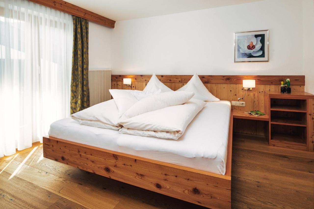 Hotel Regina Зерфаус Екстер'єр фото