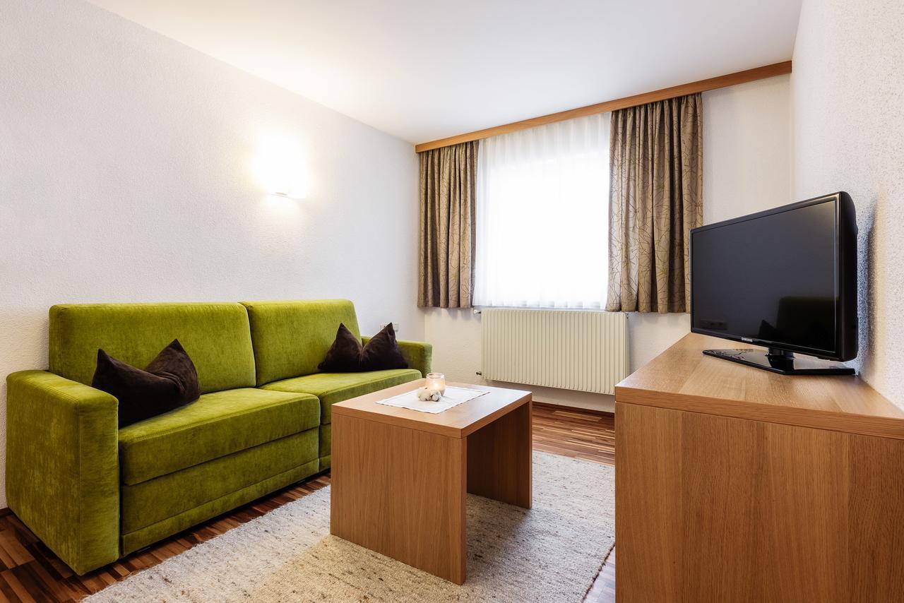 Hotel Regina Зерфаус Екстер'єр фото