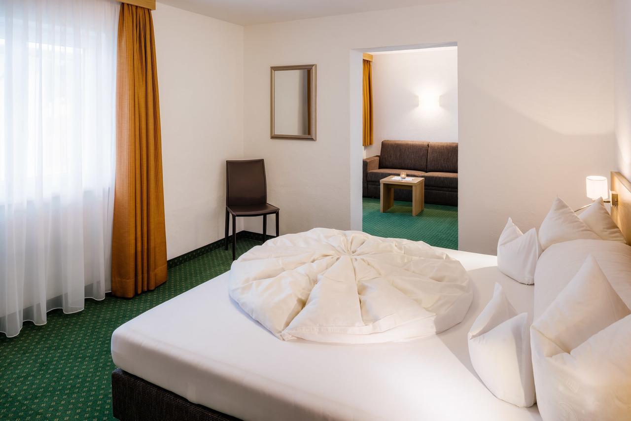 Hotel Regina Зерфаус Екстер'єр фото